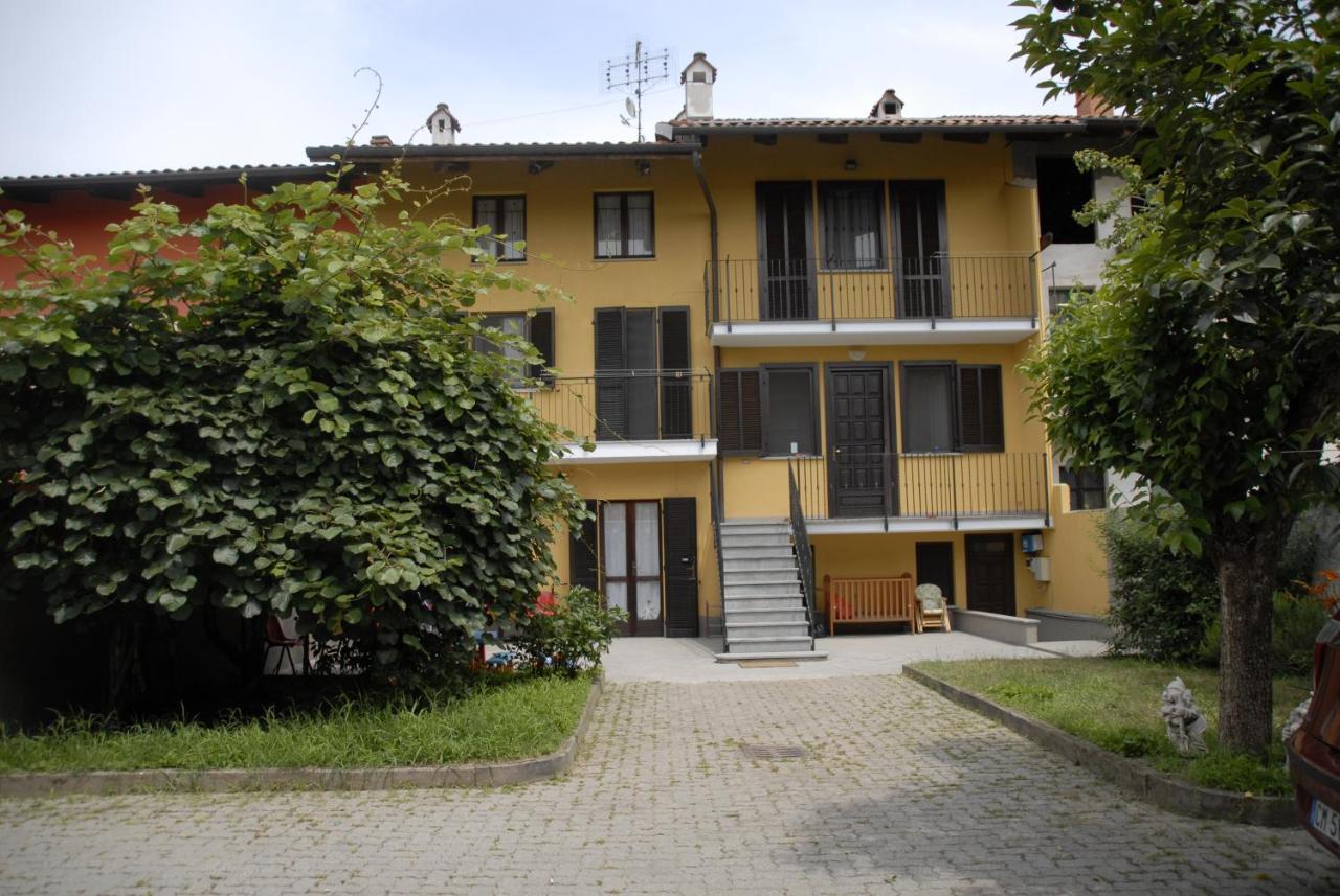 Spighe Paglia E Girasole Panzió Candia Canavese Kültér fotó
