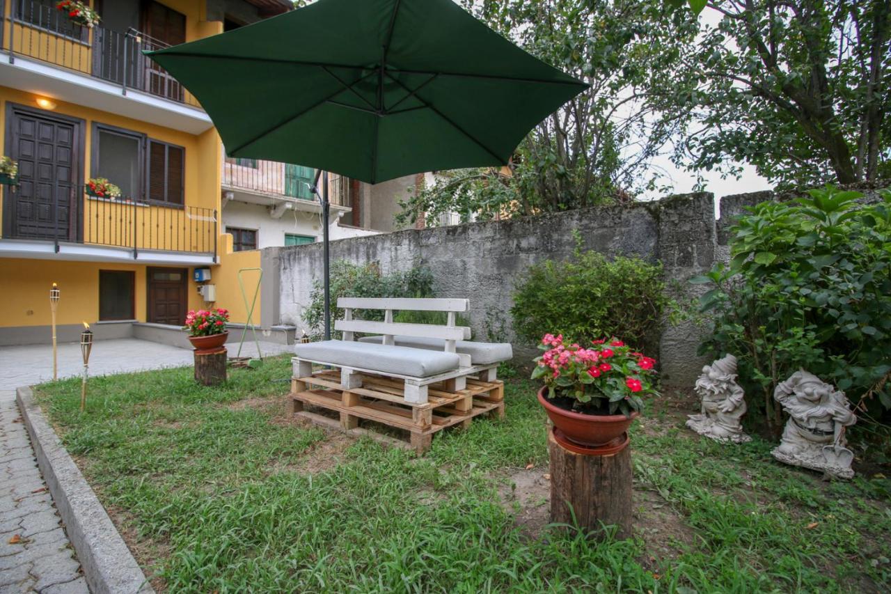 Spighe Paglia E Girasole Panzió Candia Canavese Kültér fotó